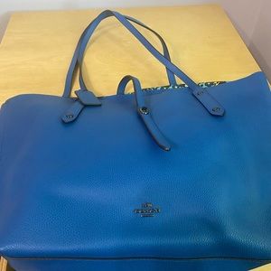 Amazing Coach shoulder bag or laptop bag!